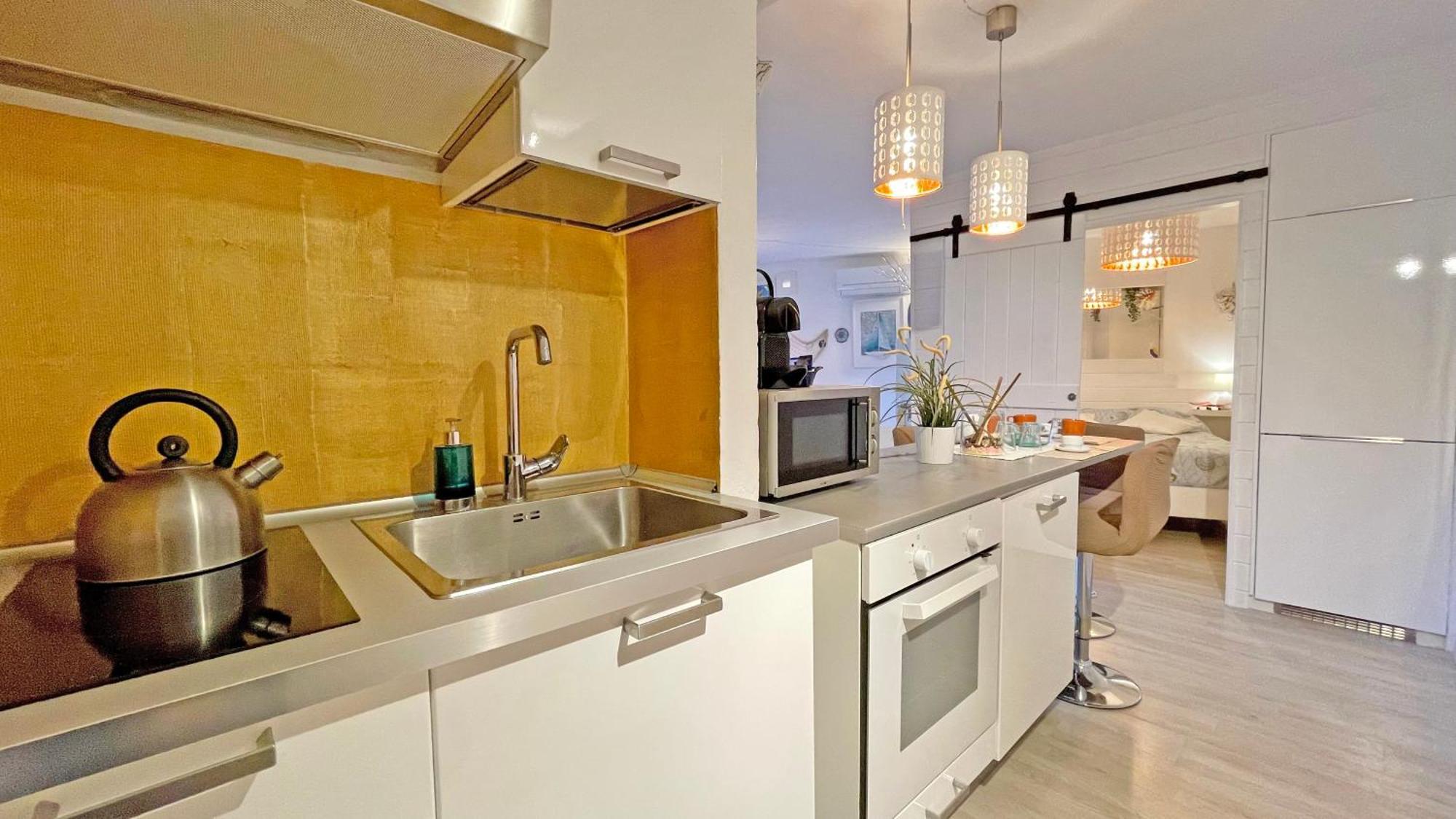 Deluxe Apartments In 포르투로톤도 외부 사진